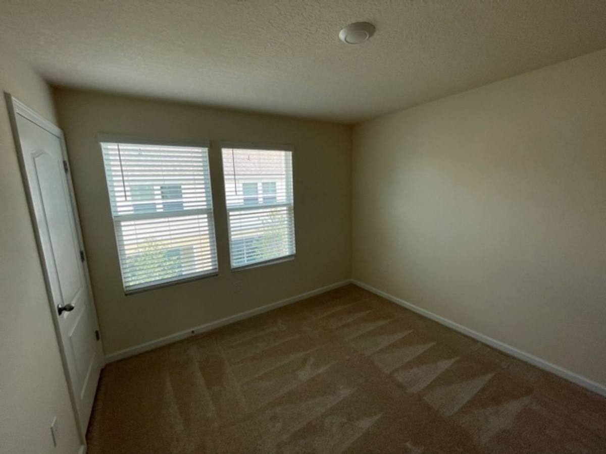 Townhouse for rent at 2850 Black Buck Circle, Jacksonville, FL 32225