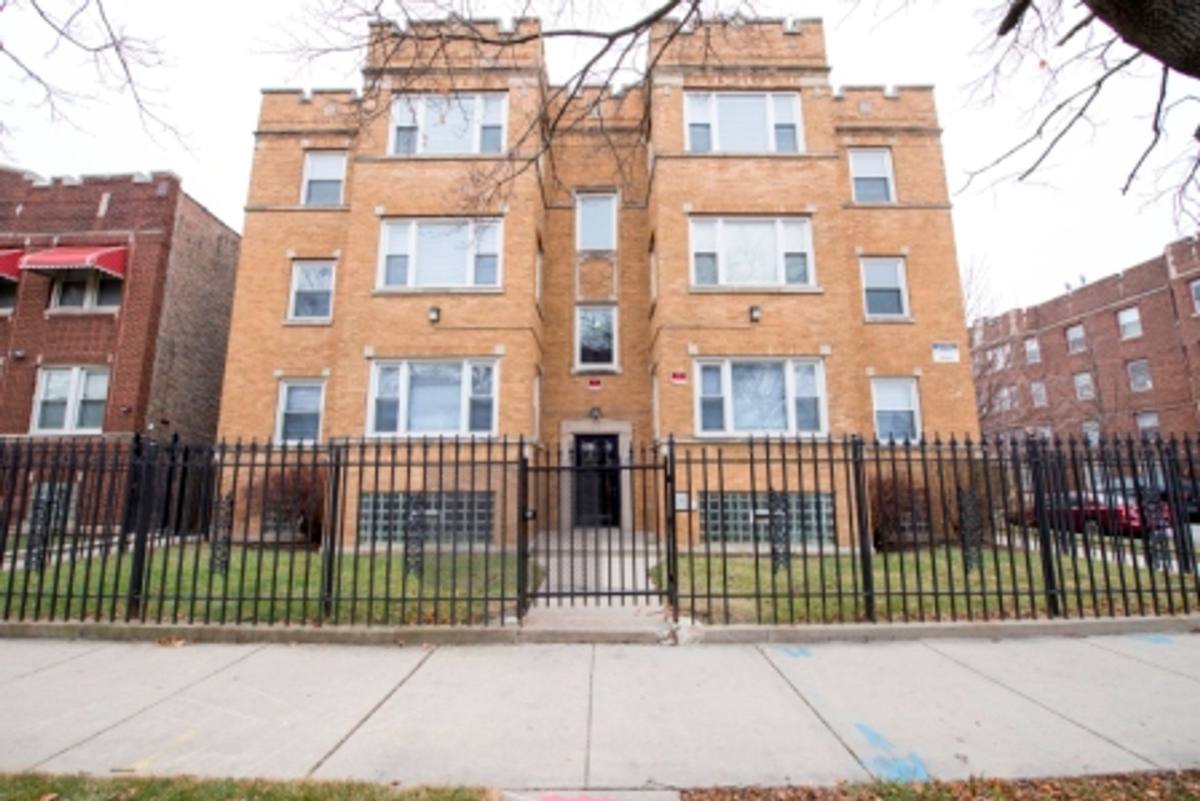 Apartment for rent at 1414-18 W 80th, Chicago, IL 60620