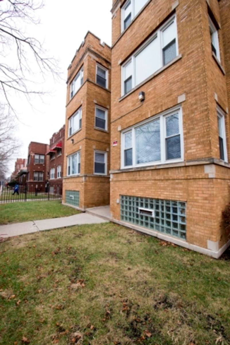 Apartment for rent at 1414-18 W 80th, Chicago, IL 60620