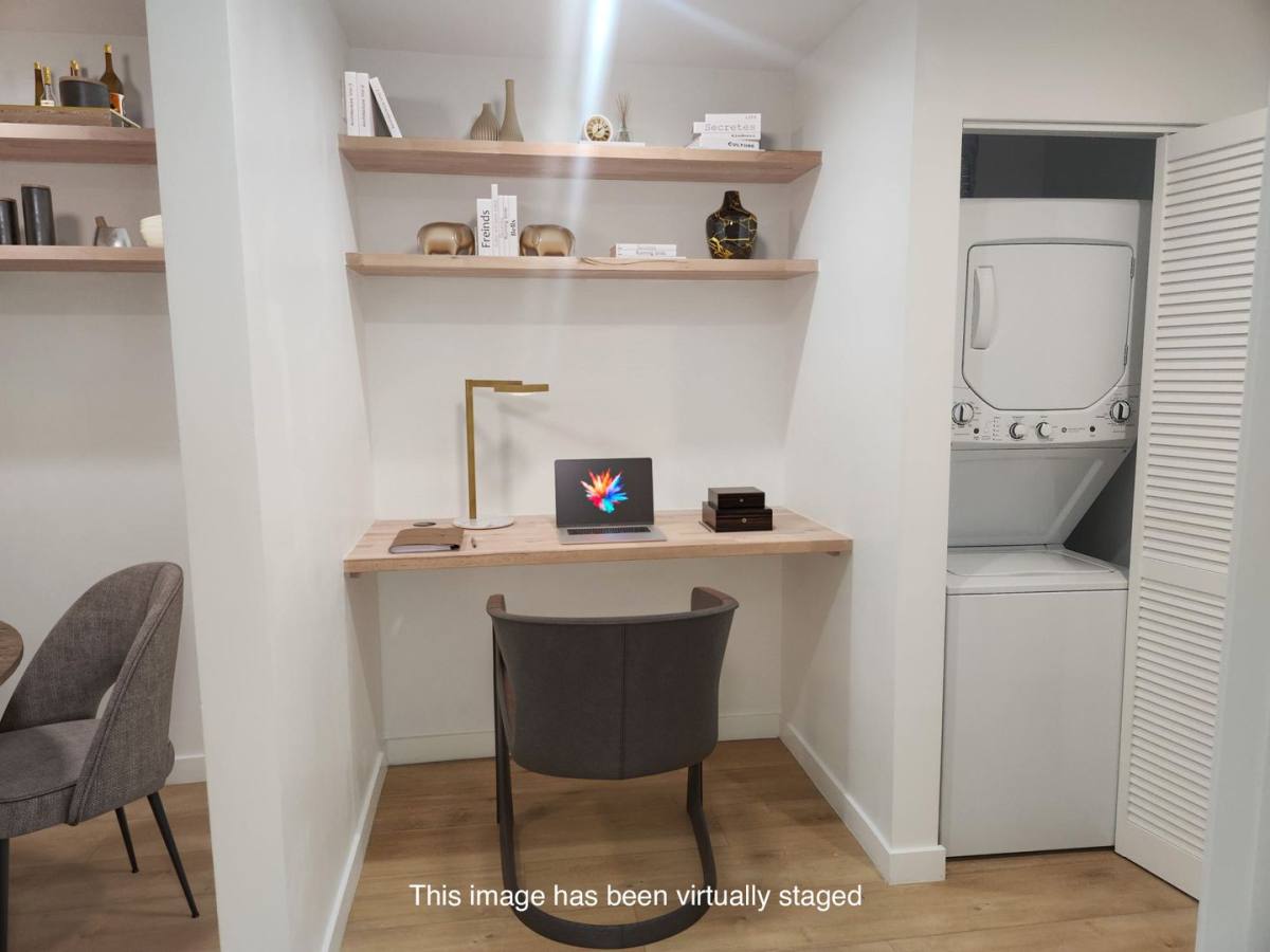 Apartment for rent at 11019 Fruitland Dr, Studio City, CA 91604