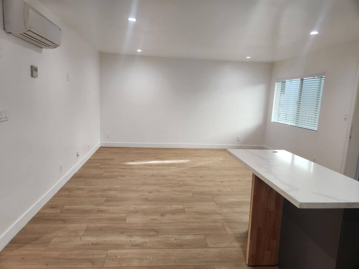 Apartment for rent at 11019 Fruitland Dr, Studio City, CA 91604