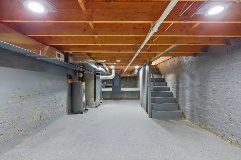 Townhouse for rent at 2215 E Biddle St, Baltimore, MD 21213