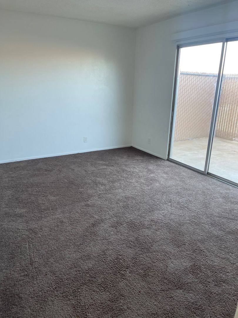 Apartment for rent at 11210 Chamberlaine Way, Adelanto, CA 92301