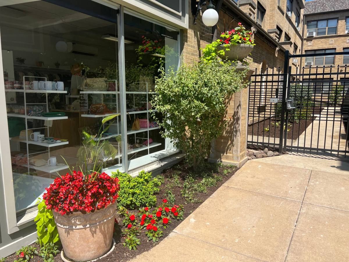 Apartment for rent at 1008-1010 Curtiss St, Downers Grove, IL 60515