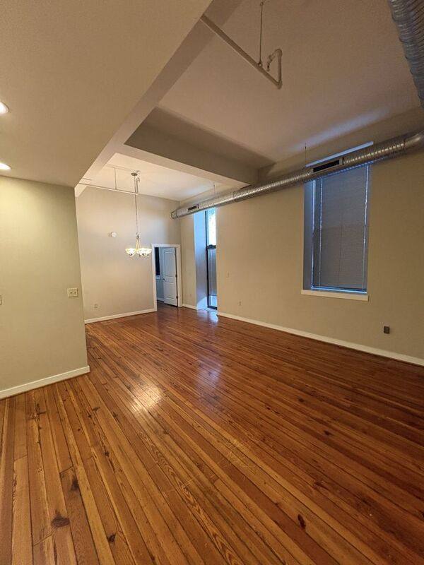 Apartment for rent at 125 W Saratoga St #104, Baltimore, MD 21201