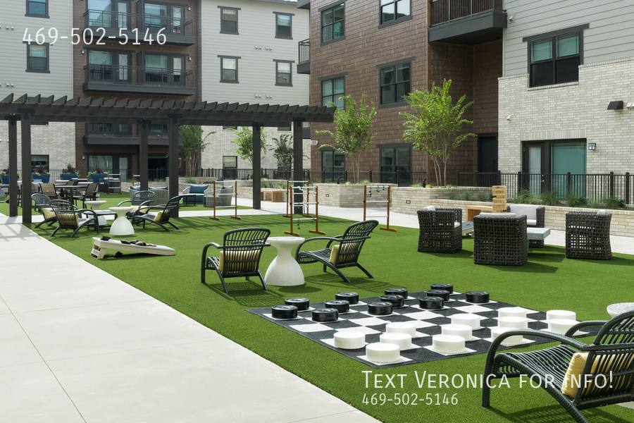 Townhouse for rent at 5619 Belmont Ave, Dallas, TX 75206
