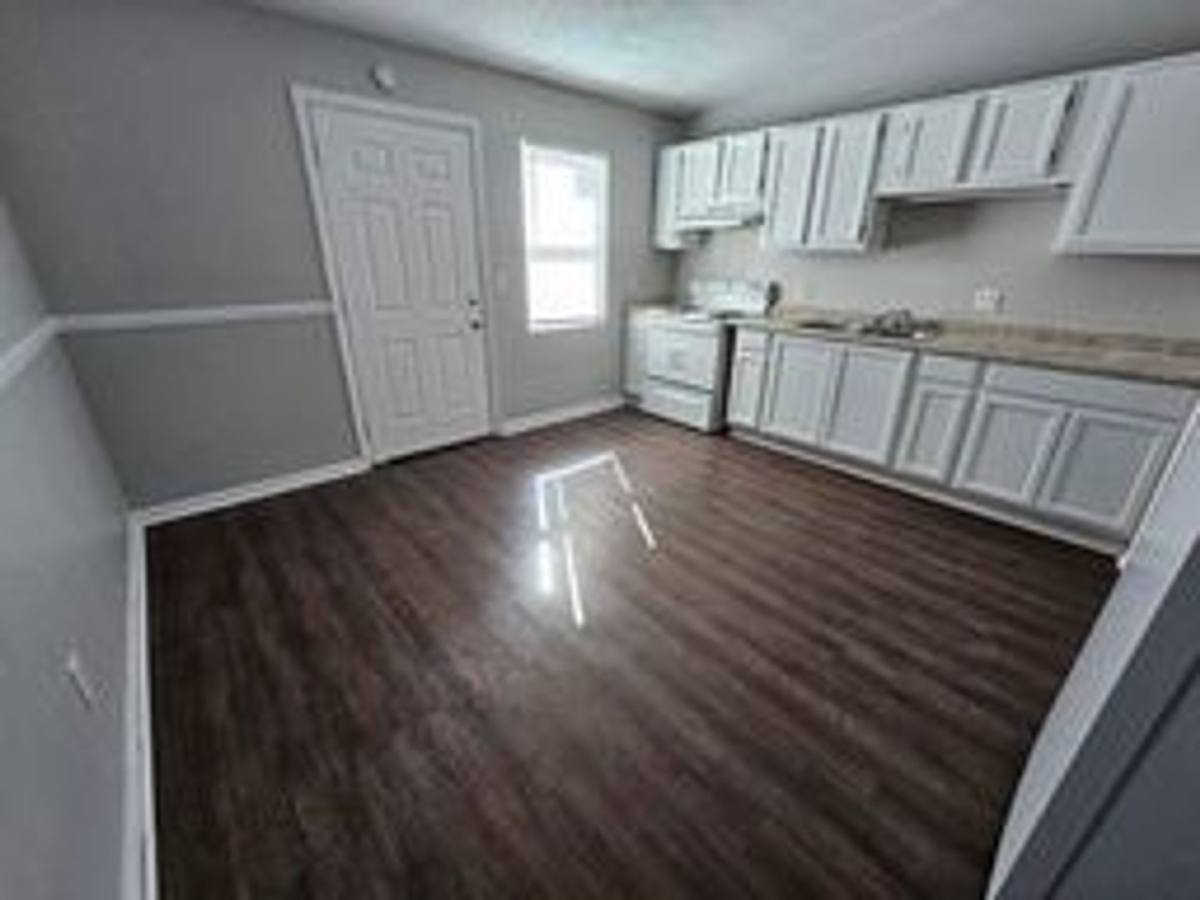 Apartment for rent at 314 Station Crossing Dr, Albany, GA 31721