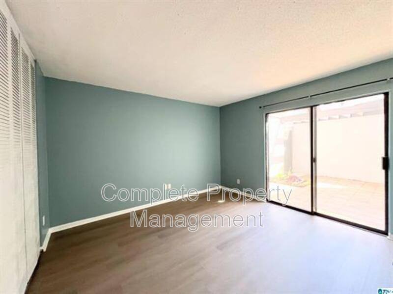 Condo for rent at 3350 Altamont Rd #C, Birmingham, AL 35205