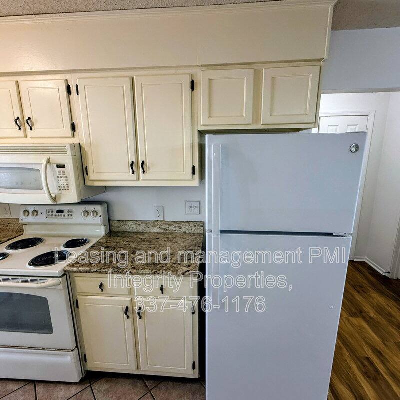 Apartment for rent at 7324 Menlo Dr #22, Baton Rouge, LA 70808