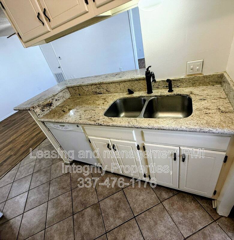 Apartment for rent at 7324 Menlo Dr #22, Baton Rouge, LA 70808