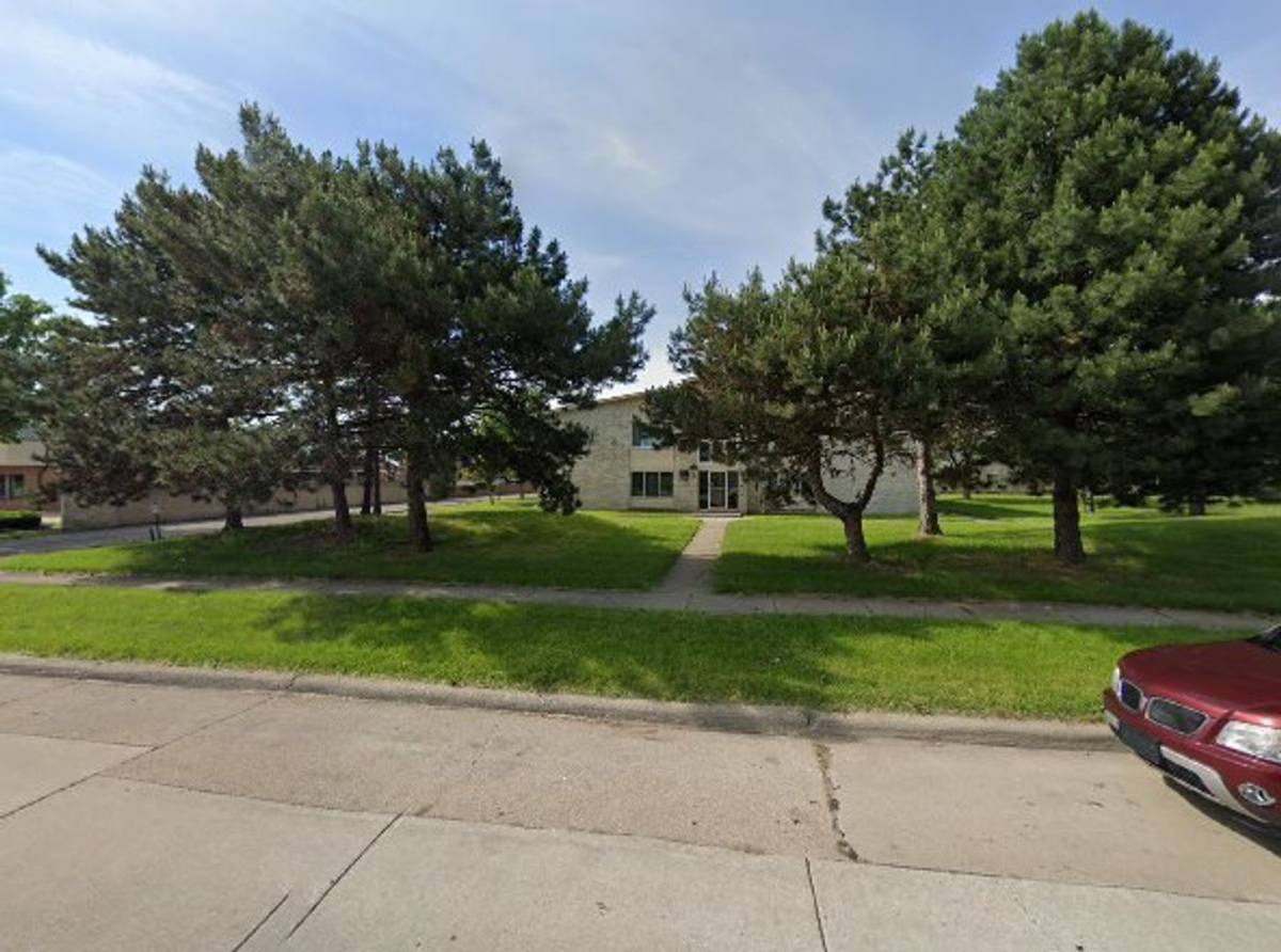 Apartment for rent at 11500 Warren Blvd, Warren, MI 48089