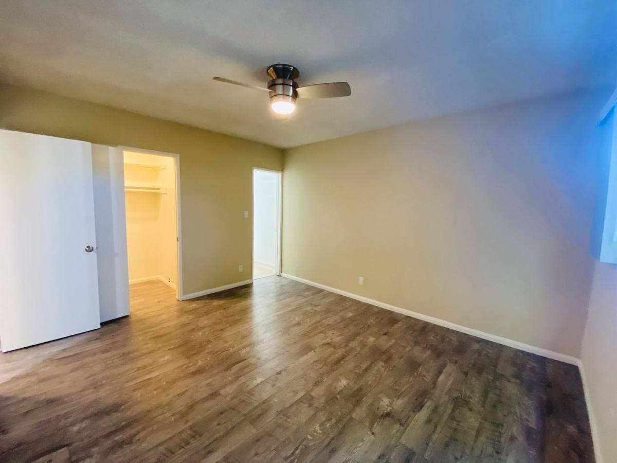 Apartment for rent at 1212 S Ogden Dr, Los Angeles, CA 90019