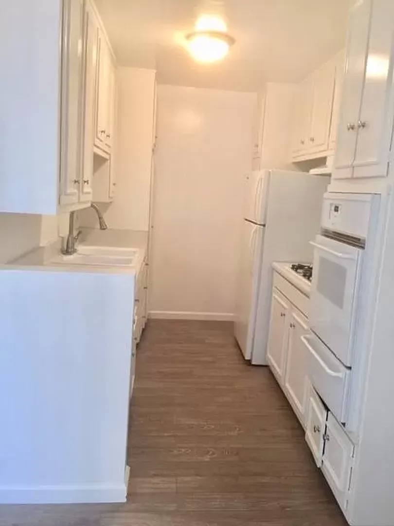 Apartment for rent at 1520 N Hayworth Ave, Los Angeles, CA 90046
