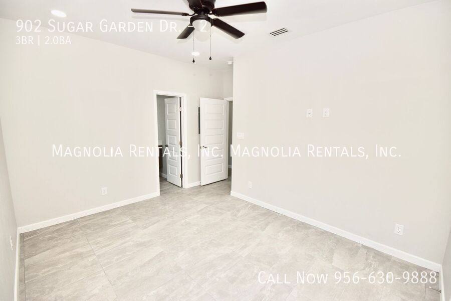 Apartment for rent at 902 Sugar Garden Dr #2, Pharr, TX 78577