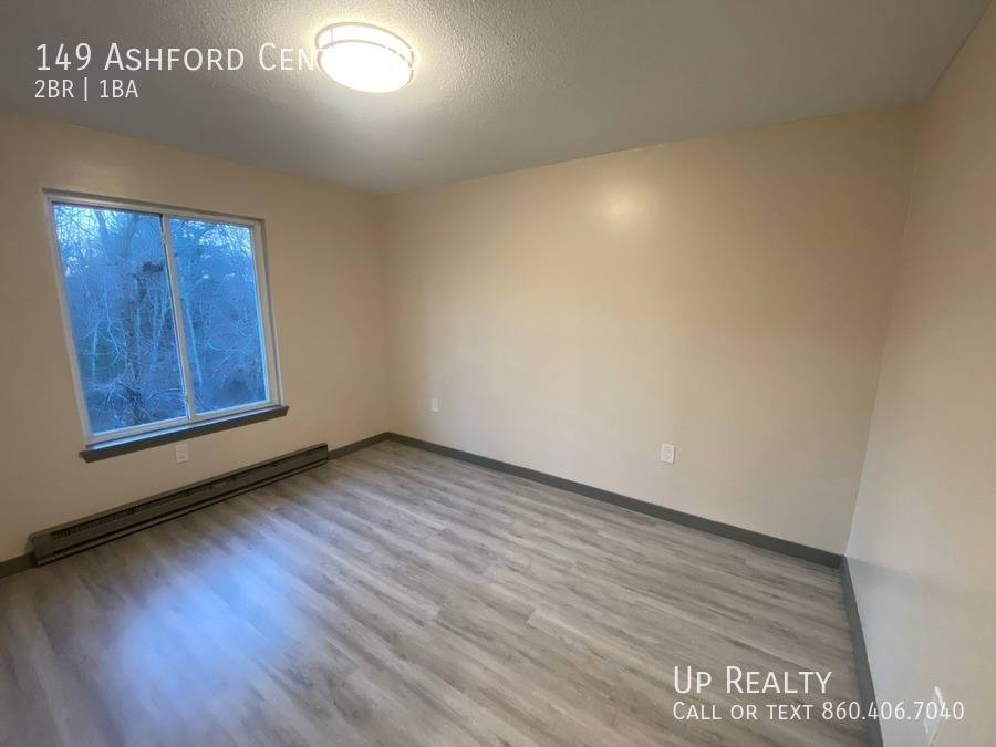 Apartment for rent at 149 Ashford Center Rd, Ashford, CT 06278