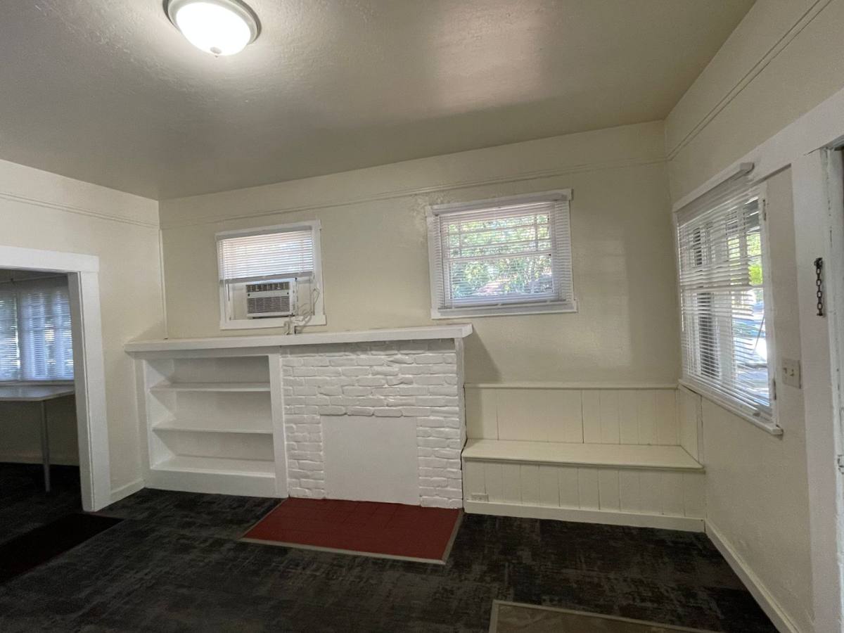Apartment for rent at 451 E 8th St, Chico, CA 95928