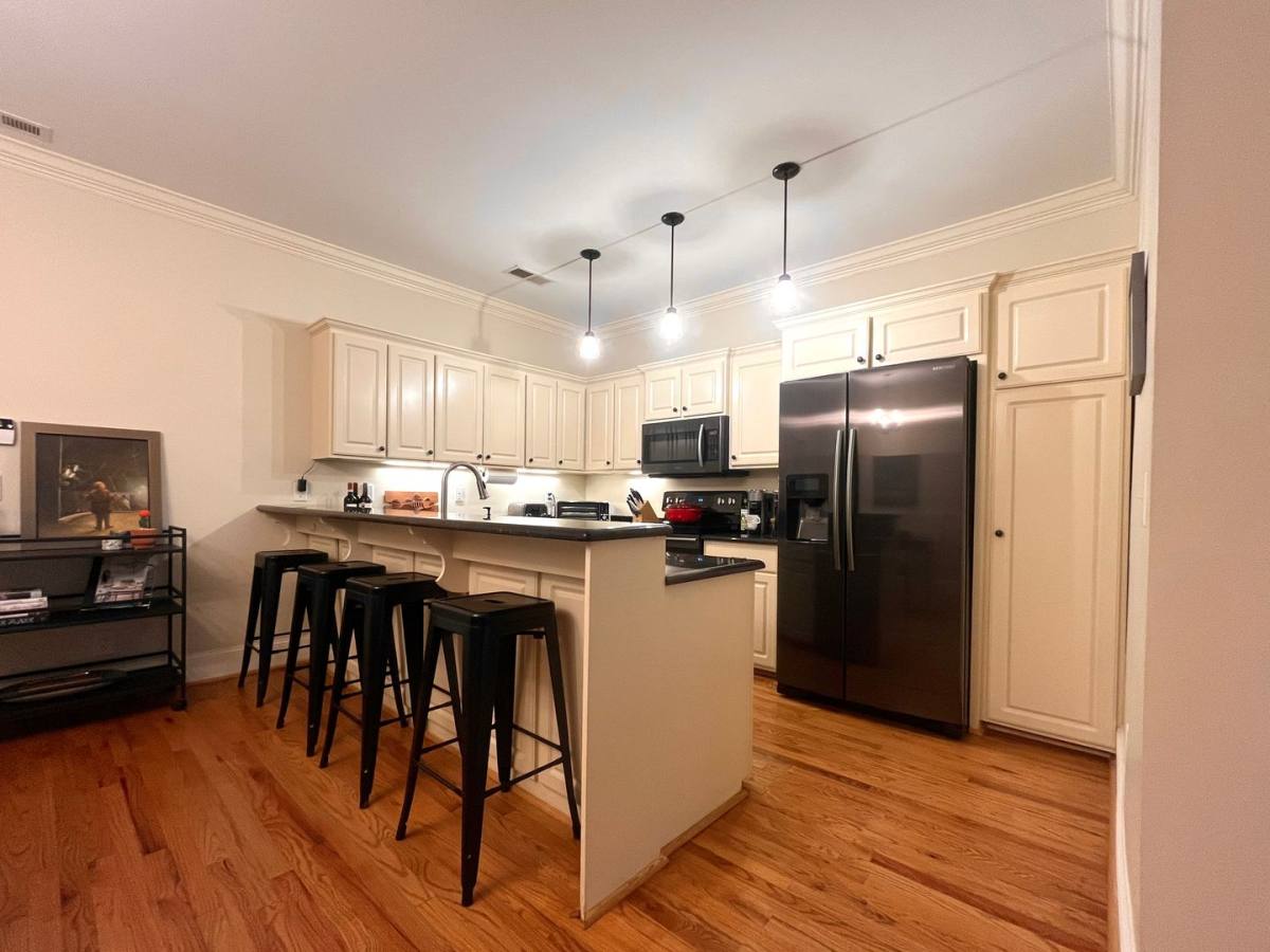Townhouse for rent at 702 Bennett St #D, Greenville, SC 29609
