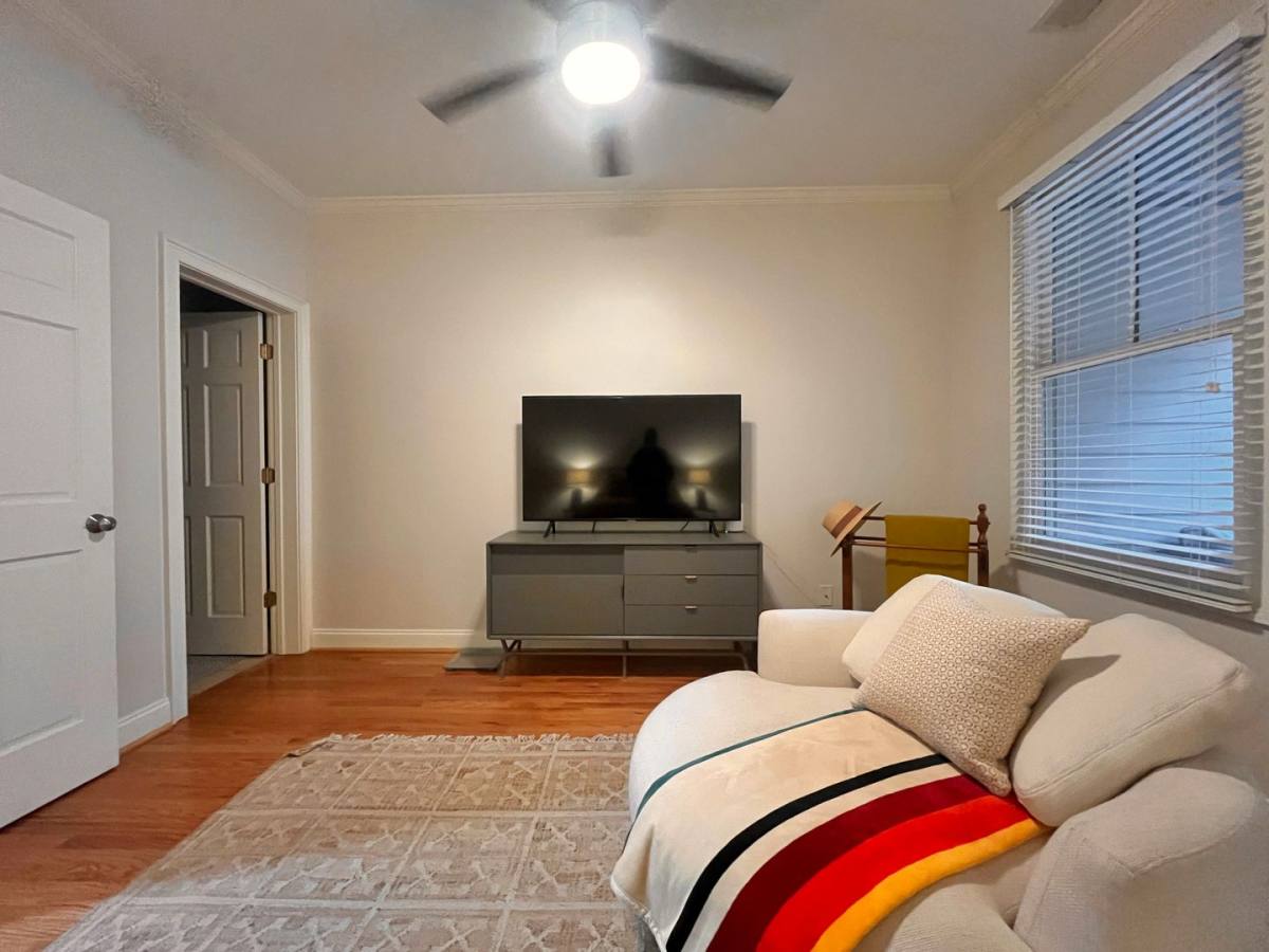 Townhouse for rent at 702 Bennett St #D, Greenville, SC 29609