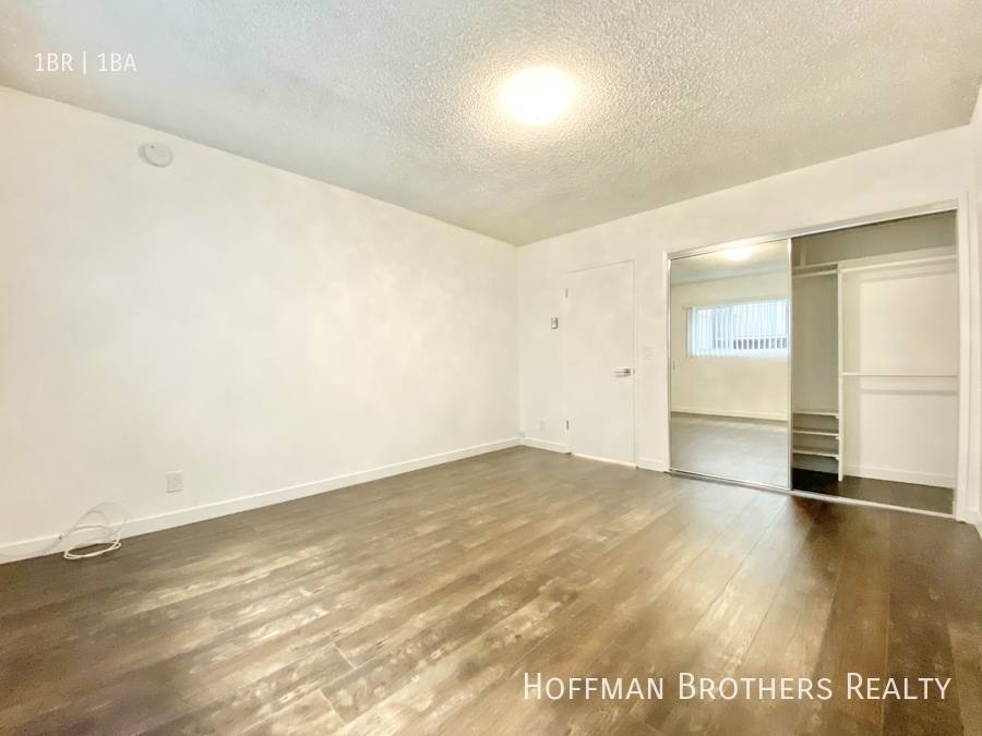 Apartment for rent at 919 N Alfred St #105, West Hollywood, CA 90069