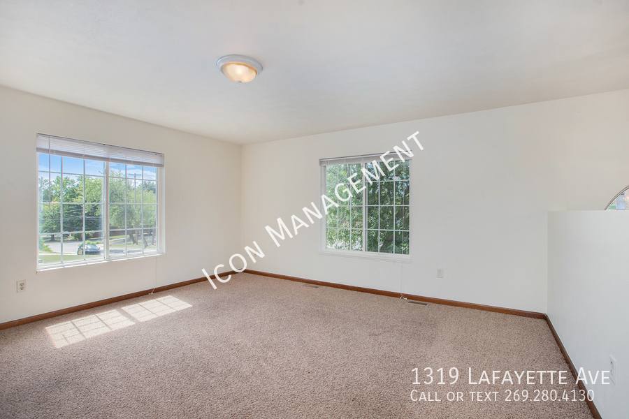 House for rent at 1319 Lafayette Ave, Kalamazoo, MI 49006
