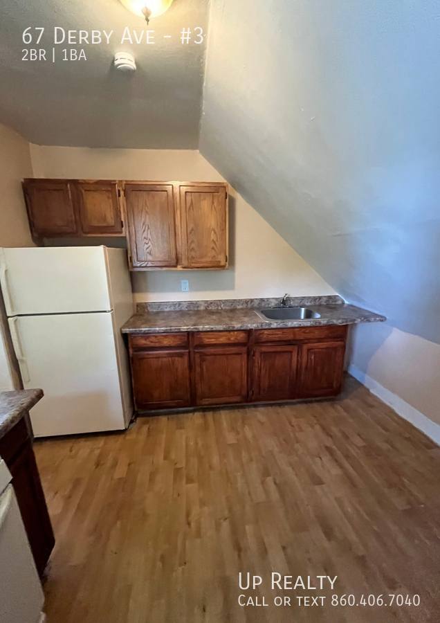 House for rent at 67 Derby Ave #3, New Haven, CT 06511