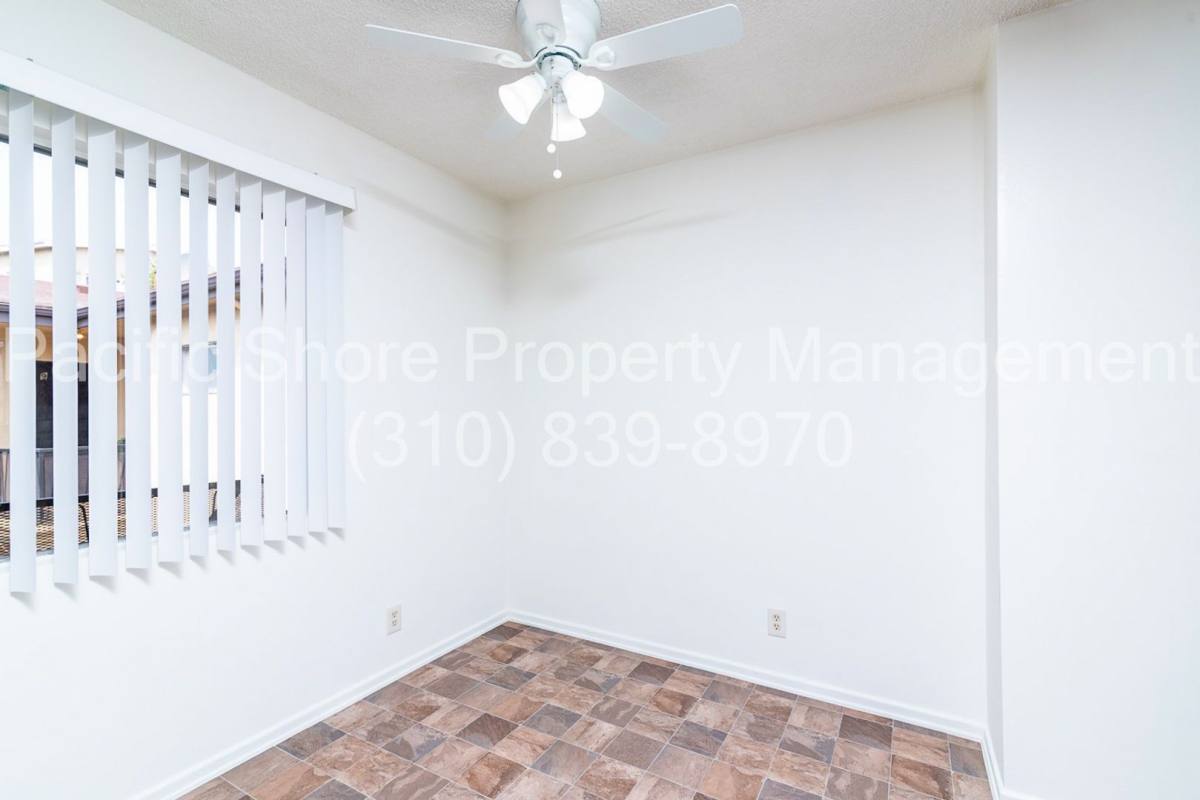 Apartment for rent at 5305 Packard St, Los Angeles, CA 90019