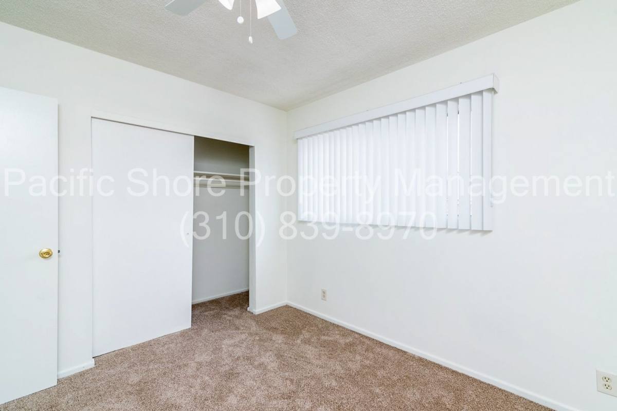 Apartment for rent at 5305 Packard St, Los Angeles, CA 90019