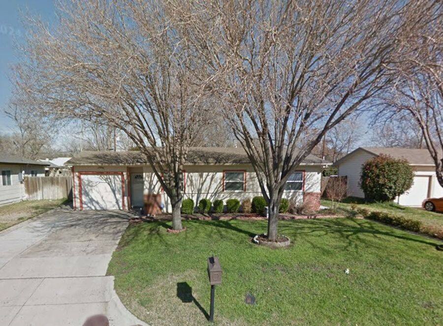 House for rent at 740 Thomas Ave, Hurst, TX 76053