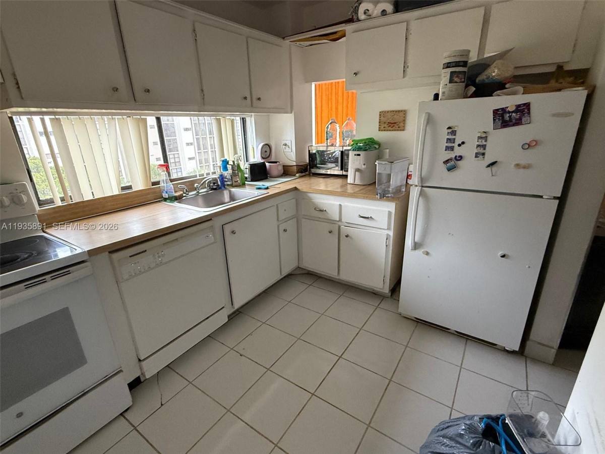 Condo for rent at 16909 N Bay Rd #602, North Miami Beach, FL 33160