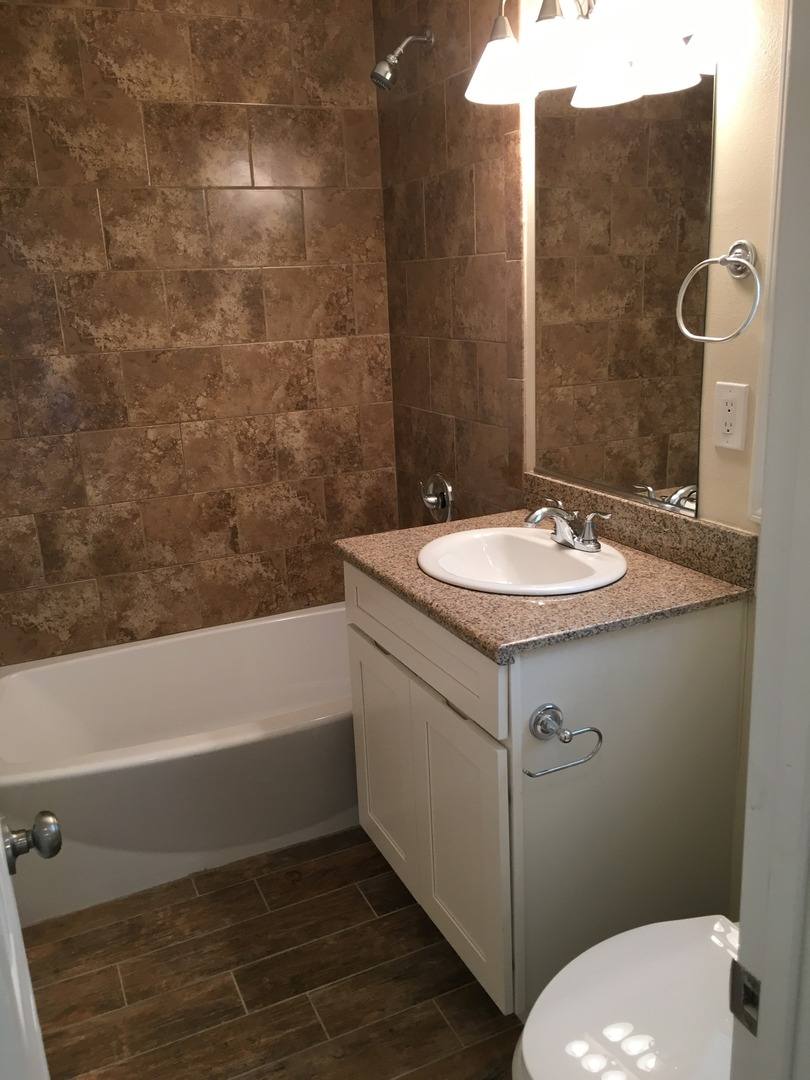 Apartment for rent at 1160 Manhattan Beach Blvd, Manhattan Beach, CA 90266