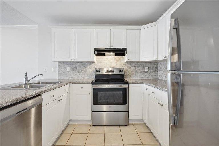 Apartment for rent at 2311 Westheimer Rd, Houston, TX 77098