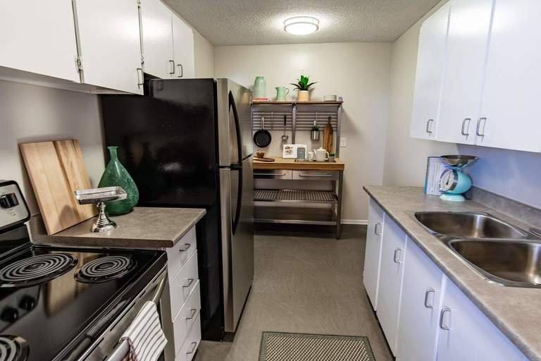 Apartment for rent at 102 E Josephine St, San Antonio, TX 78215