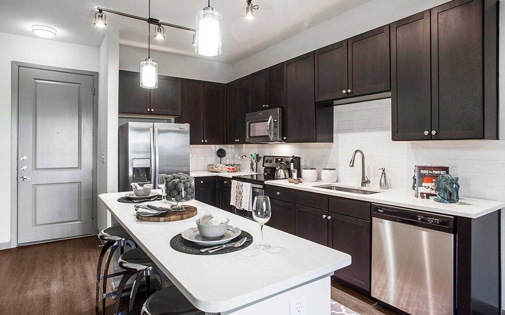 Apartment for rent at 8820 Westheimer Rd, Houston, TX 77063