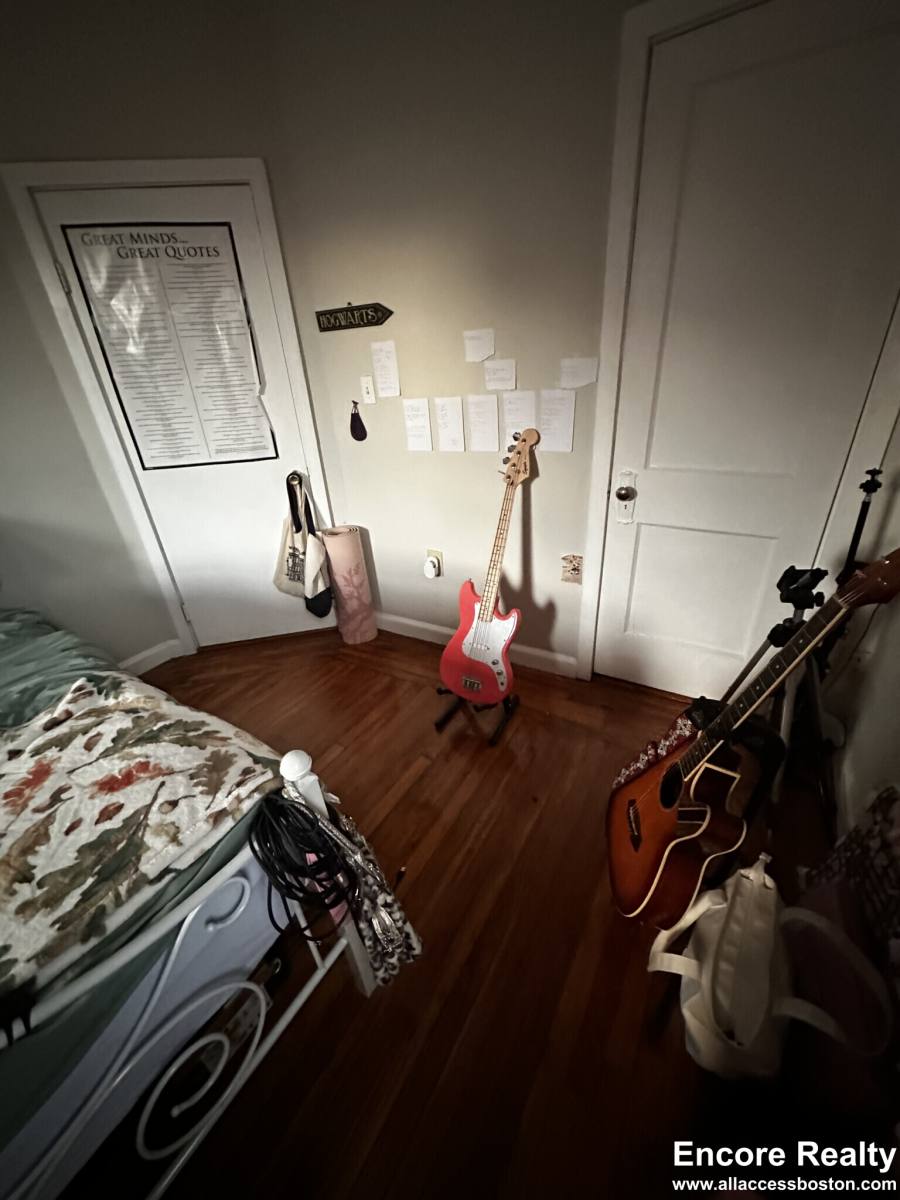 Apartment for rent at 38 Hemenway St #38, Boston, MA 02115