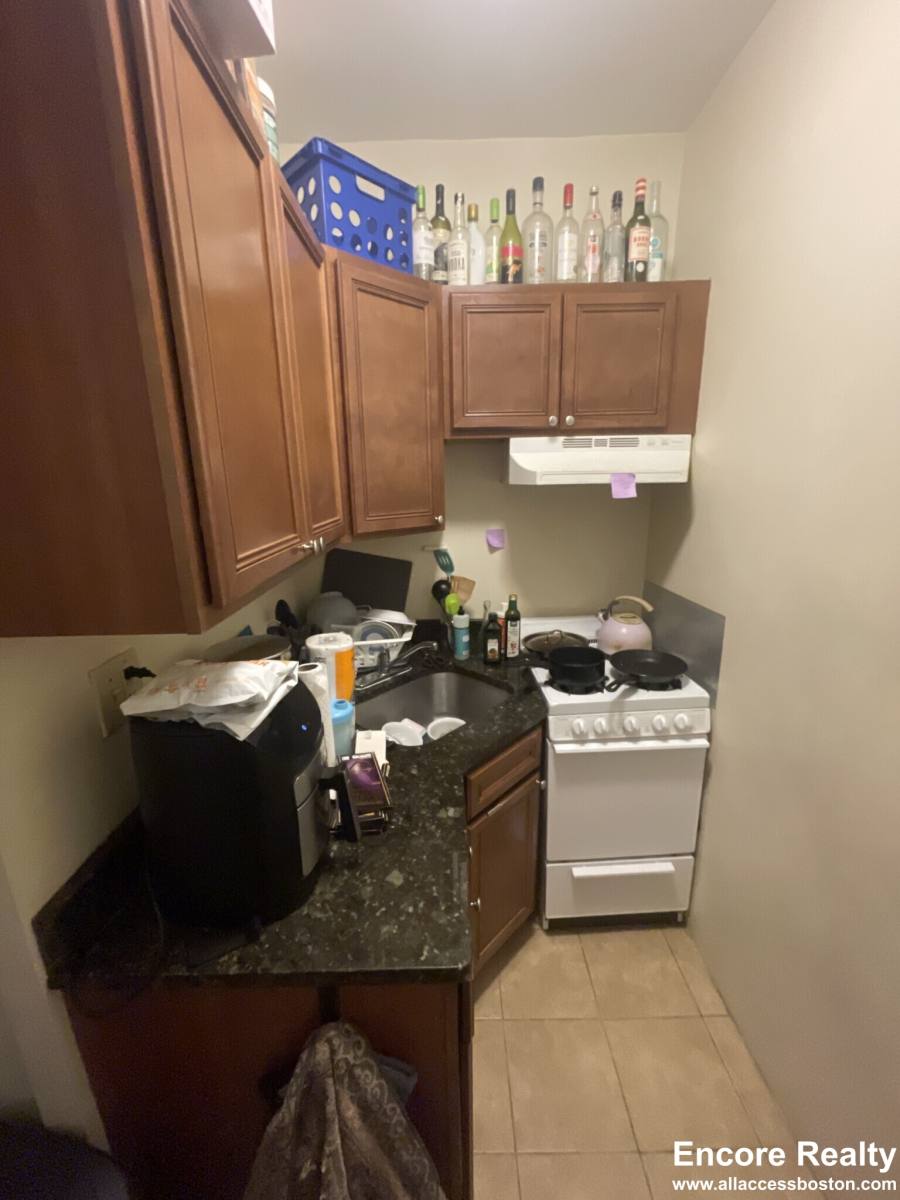 Apartment for rent at 38 Hemenway St #38, Boston, MA 02115