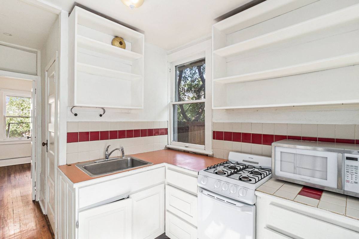 Apartment for rent at 820 13th St, Boulder, CO 80302