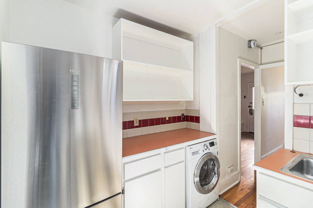 Apartment for rent at 820 13th St, Boulder, CO 80302