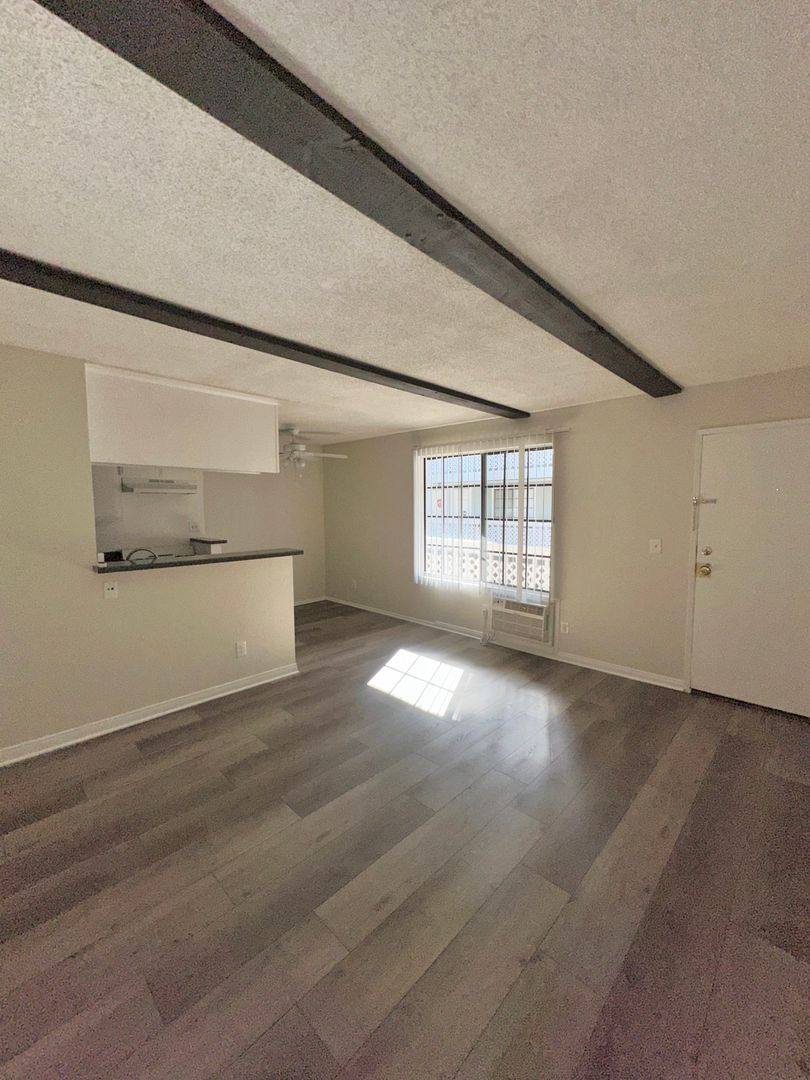 Apartment for rent at 21821-21825 Saticoy St, Canoga Park, CA 91304