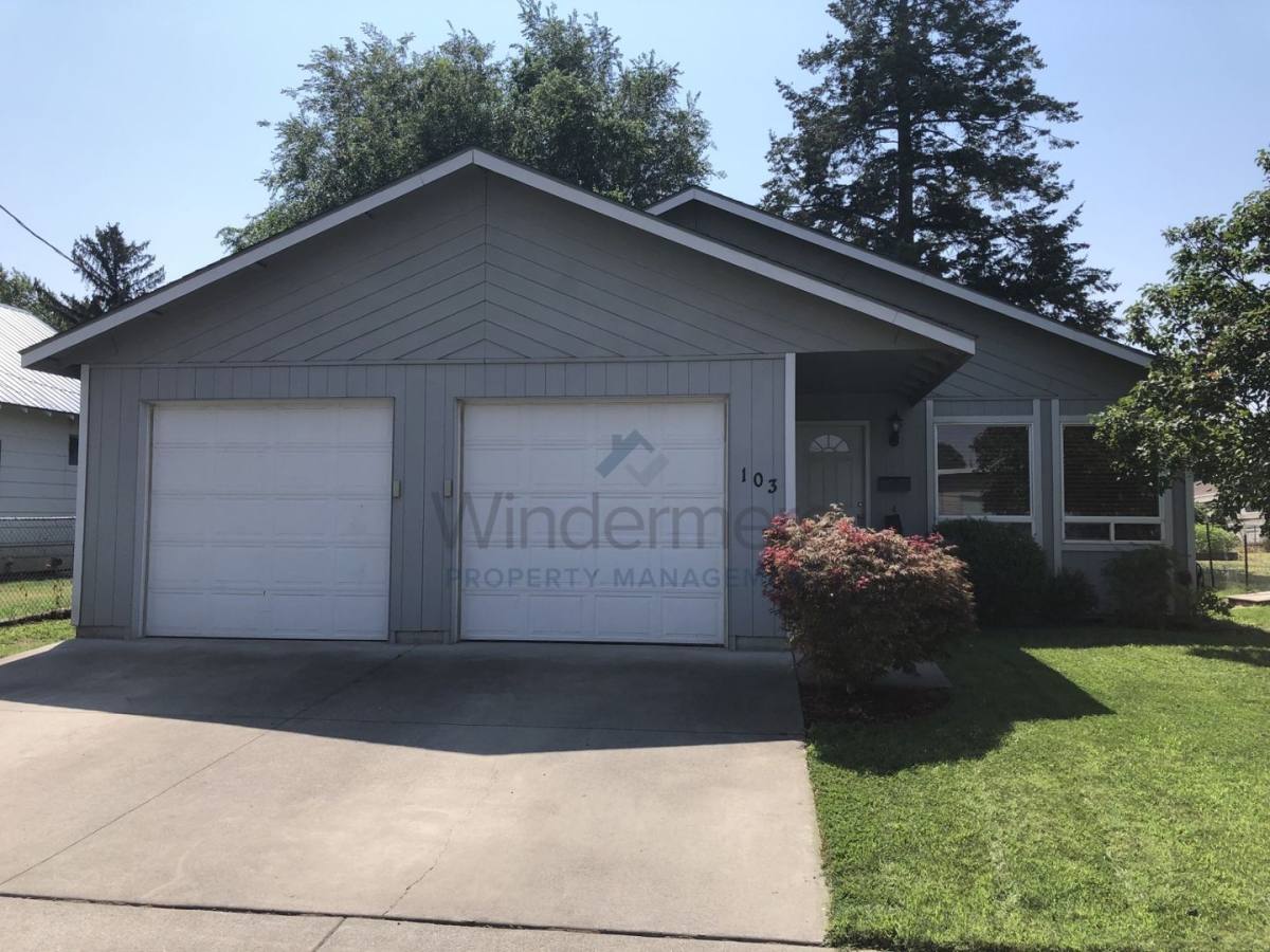 House for rent at 103 SW 9th St, College Place, WA 99324