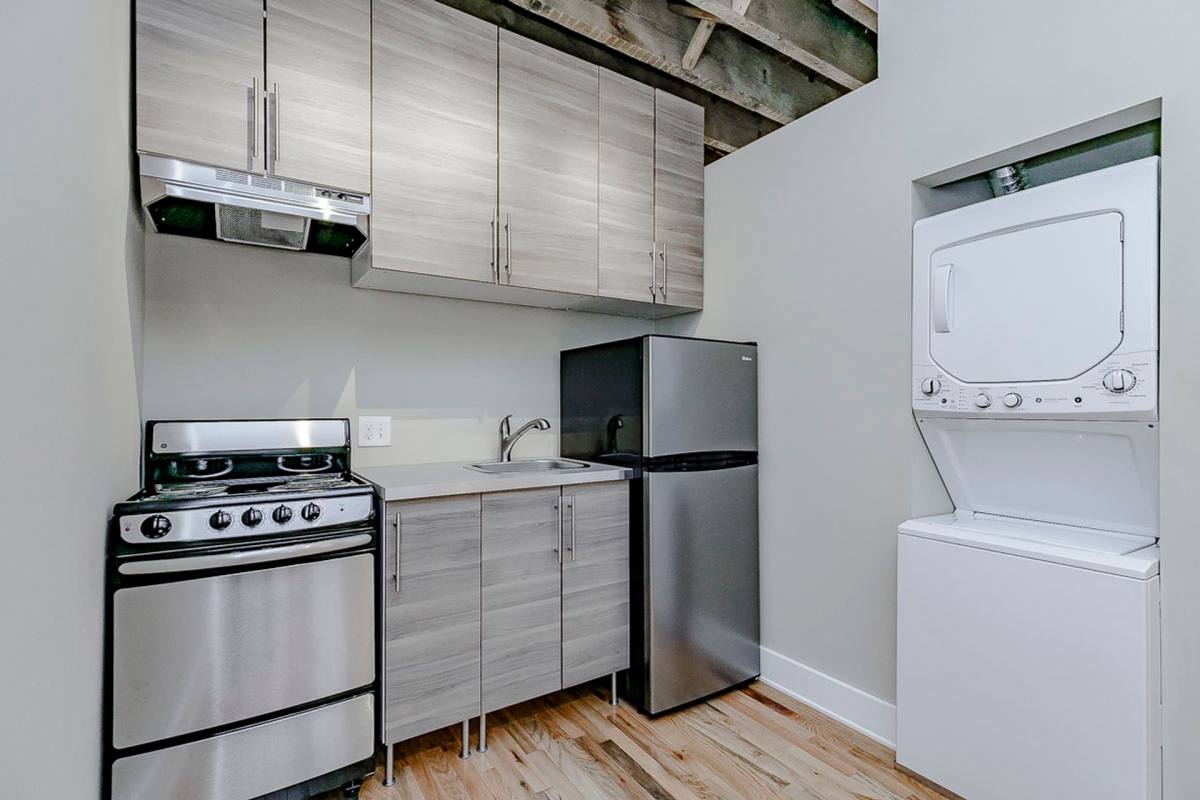 Townhouse for rent at 28 E 13th St, Cincinnati, OH 45202
