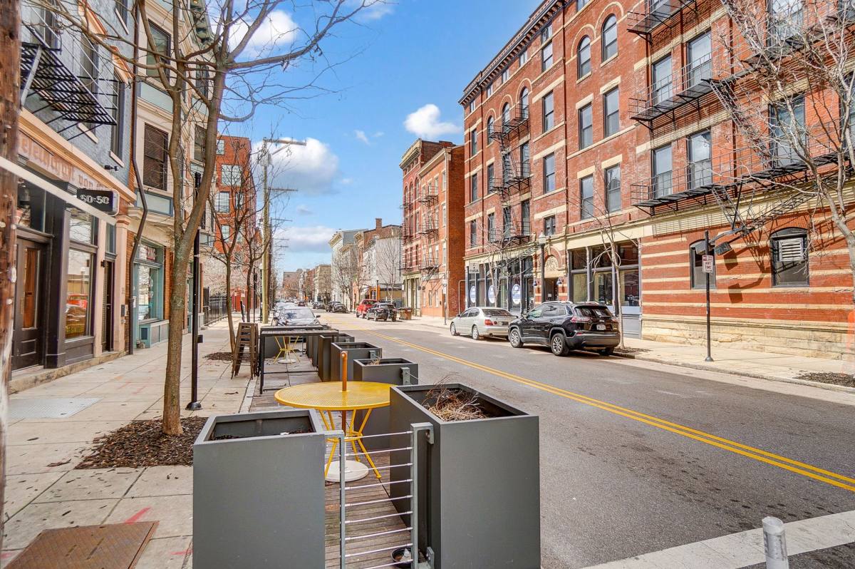 Townhouse for rent at 28 E 13th St, Cincinnati, OH 45202