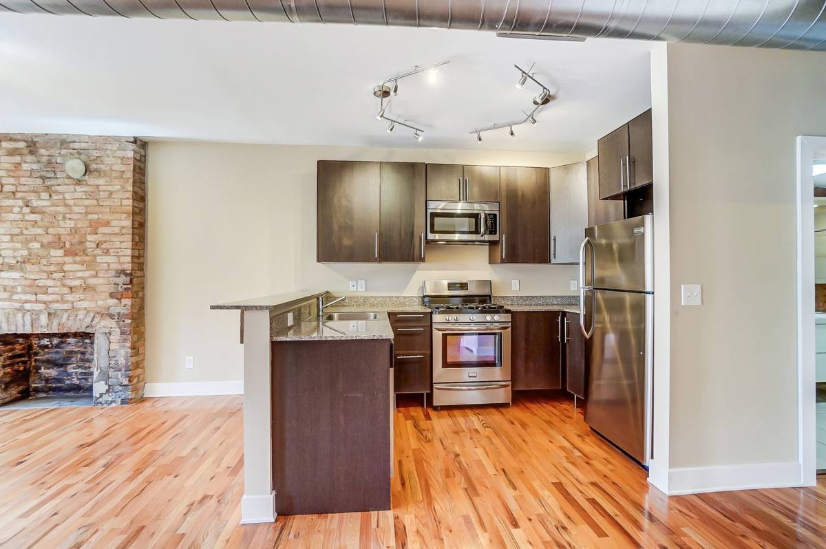 Townhouse for rent at 28 E 13th St, Cincinnati, OH 45202