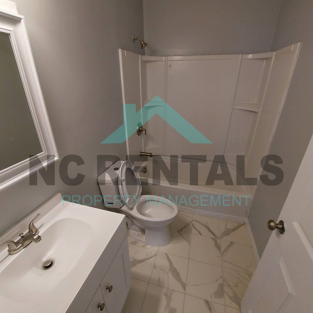 House for rent at 1410 Maple St, Greensboro, NC 27405