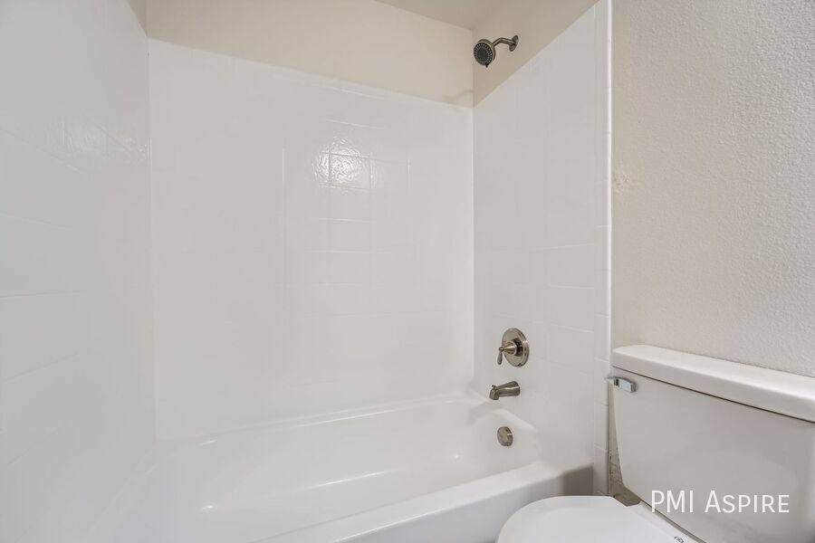 Apartment for rent at 1357 Helena St #301, Aurora, CO 80011