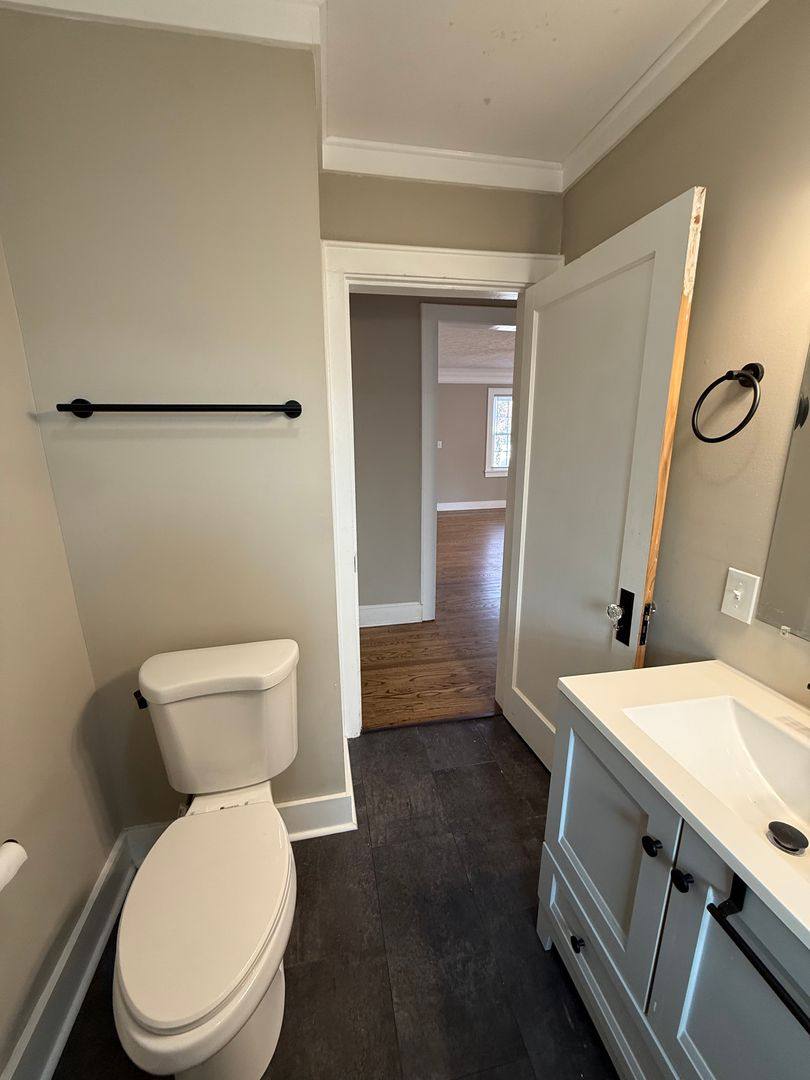 Townhouse for rent at 287 E Eastland St, Gallatin, TN 37066