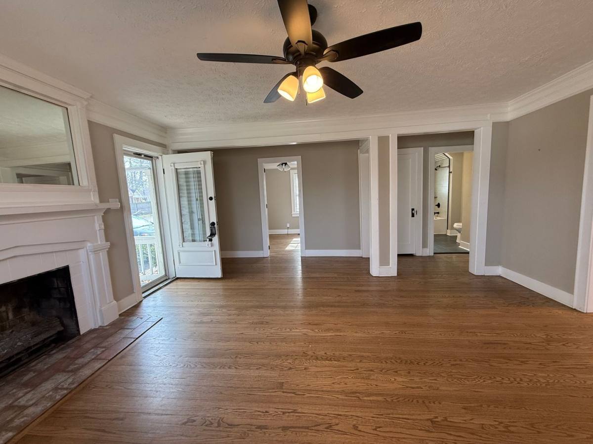 Townhouse for rent at 287 E Eastland St, Gallatin, TN 37066