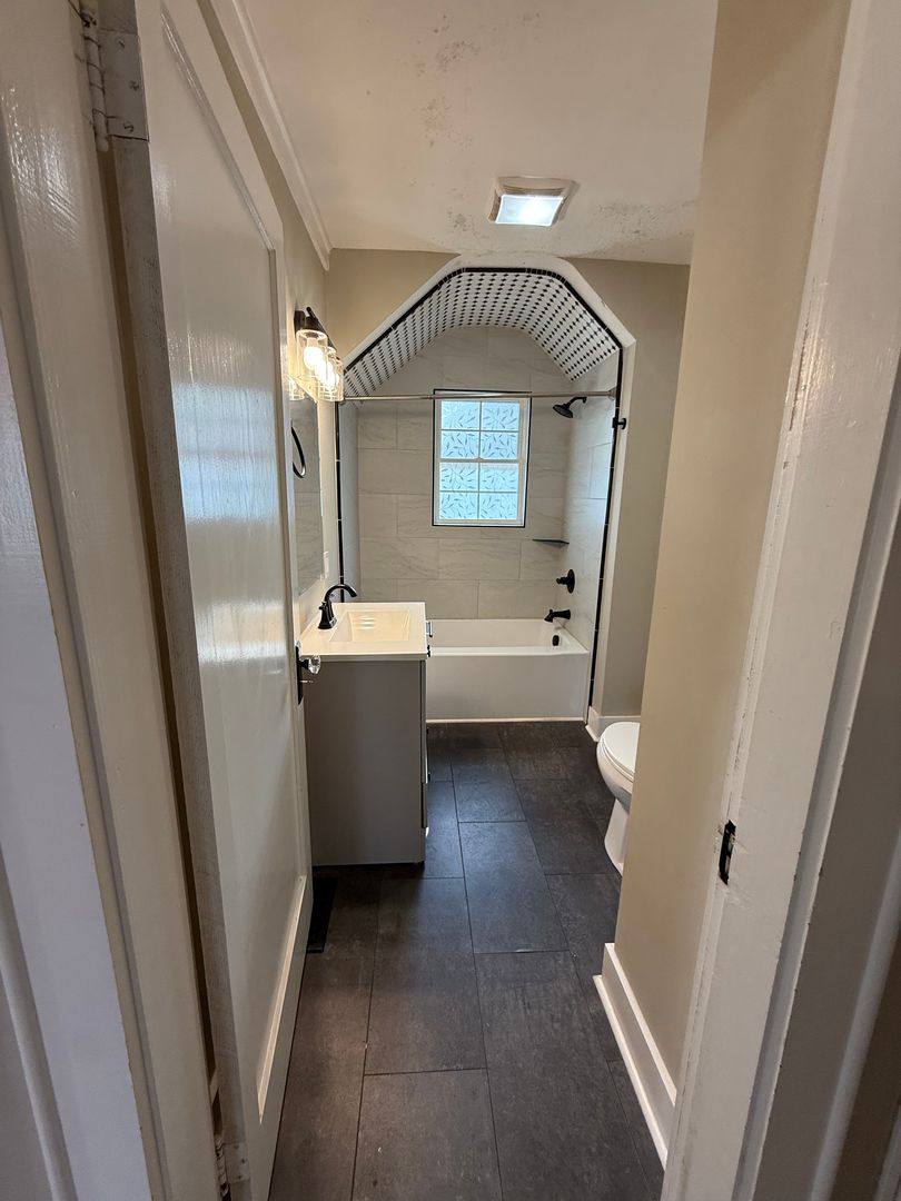 Townhouse for rent at 287 E Eastland St, Gallatin, TN 37066