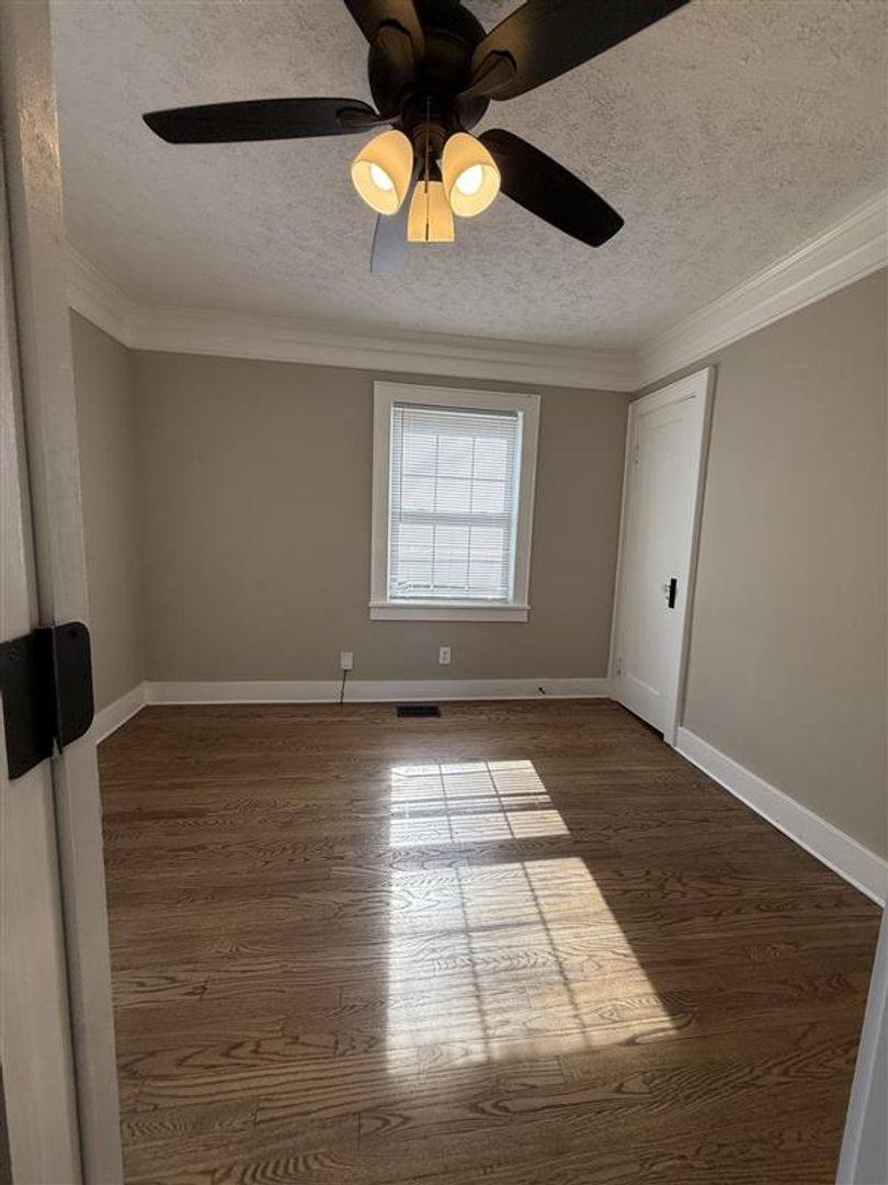 Townhouse for rent at 287 E Eastland St, Gallatin, TN 37066