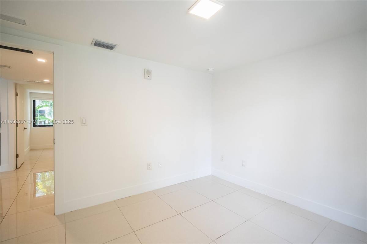 Apartment for rent at 1985 Bay Dr #105, Miami Beach, FL 33141