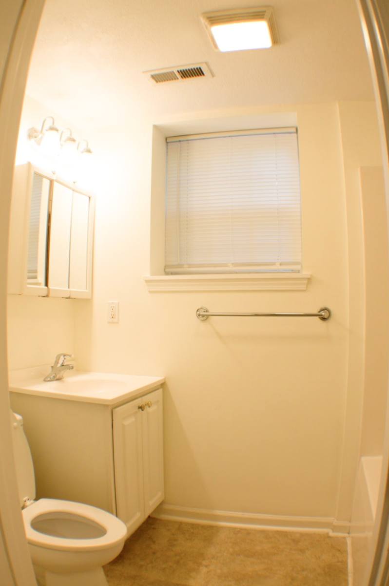 Apartment for rent at 1416 Highland Ave #A, Hendersonville, NC 28792